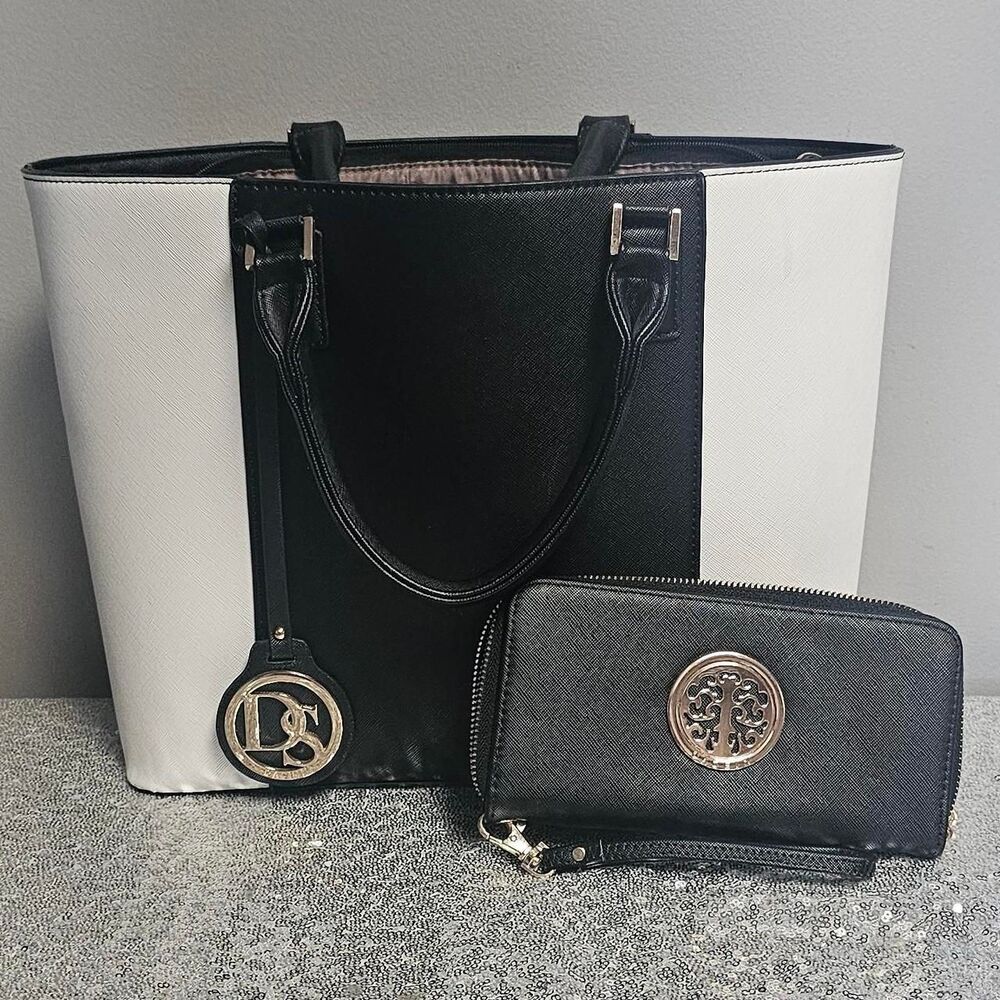 No-brand Women's Black and White Bag